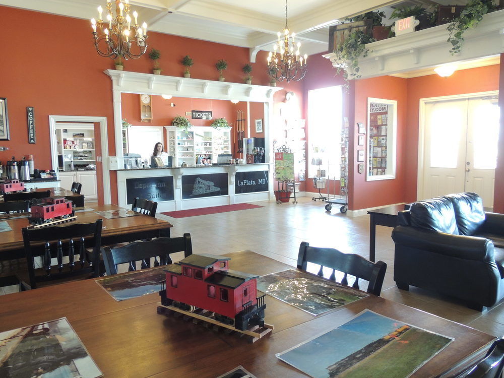 Depot Inn & Suites La Plata Luaran gambar