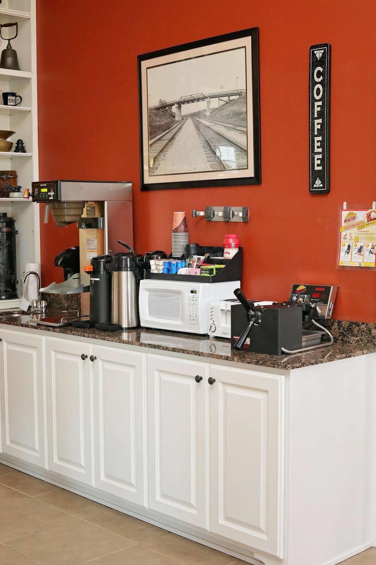 Depot Inn & Suites La Plata Luaran gambar