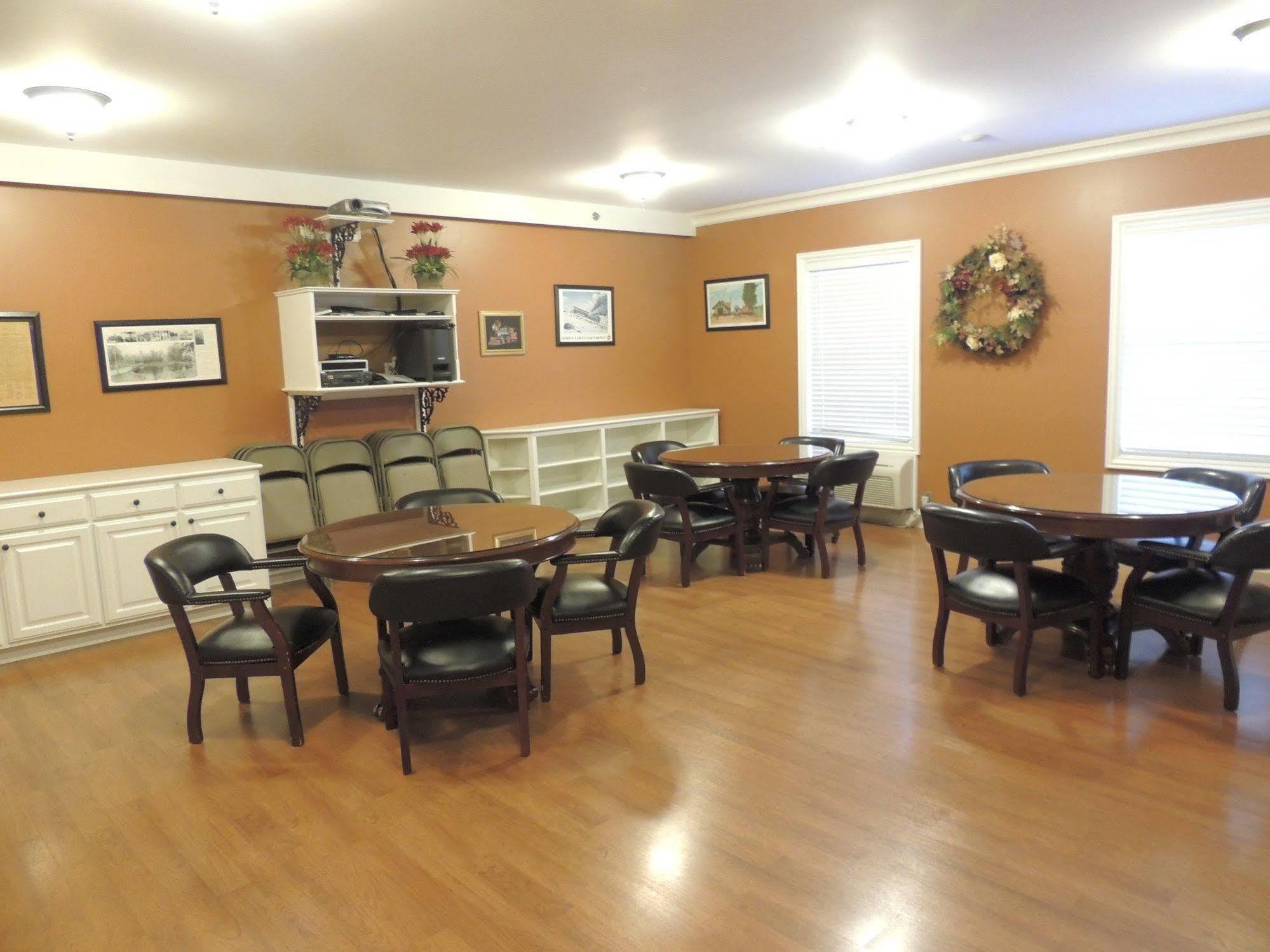 Depot Inn & Suites La Plata Luaran gambar